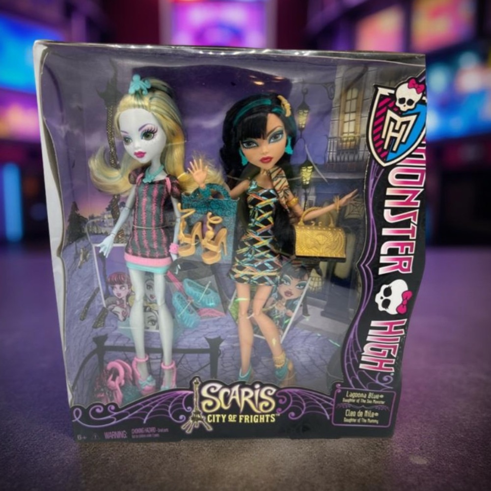 Monster High dolls Scaris city of frights Lagoons Blue& Cleo Nile 2012 NIB - Picture 9 of 10
